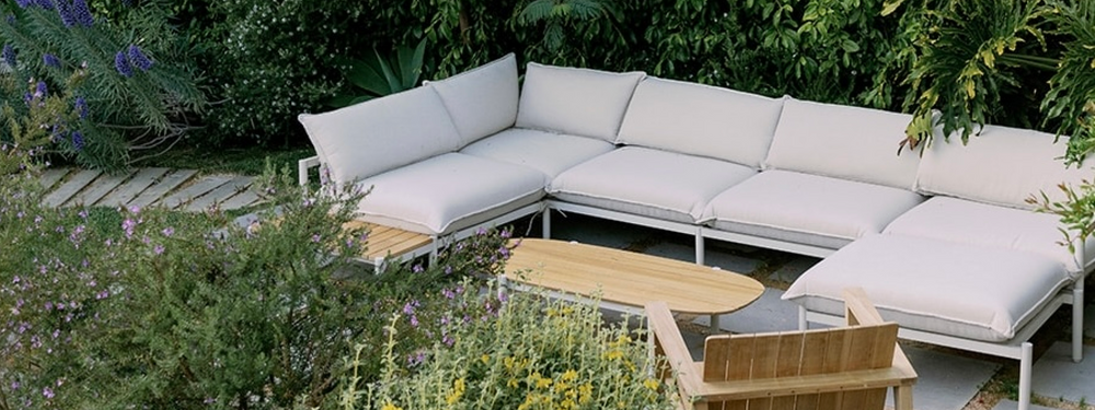 Everything You Need to Know Before Buying Outdoor Metal Furniture