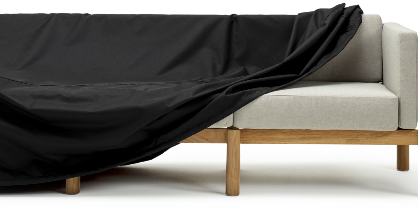 Keeping Warm: Outdoor Furniture Solutions for Cold Weather