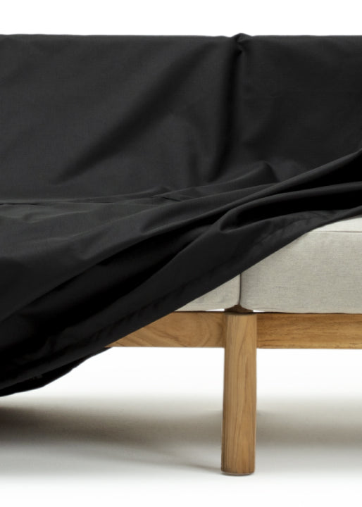 Keeping Warm: Outdoor Furniture Solutions for Cold Weather