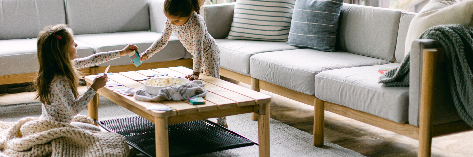 Creative Backyard Designs With Outdoor Furniture