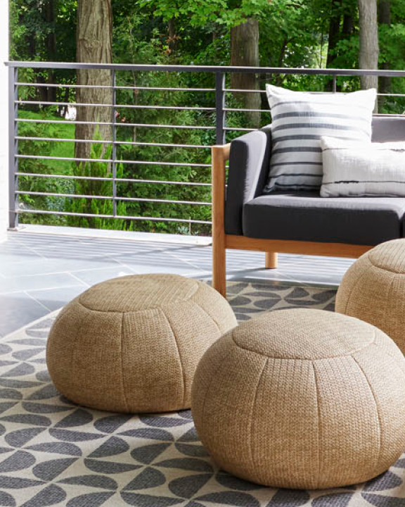 Neighbor Outdoor Living Room