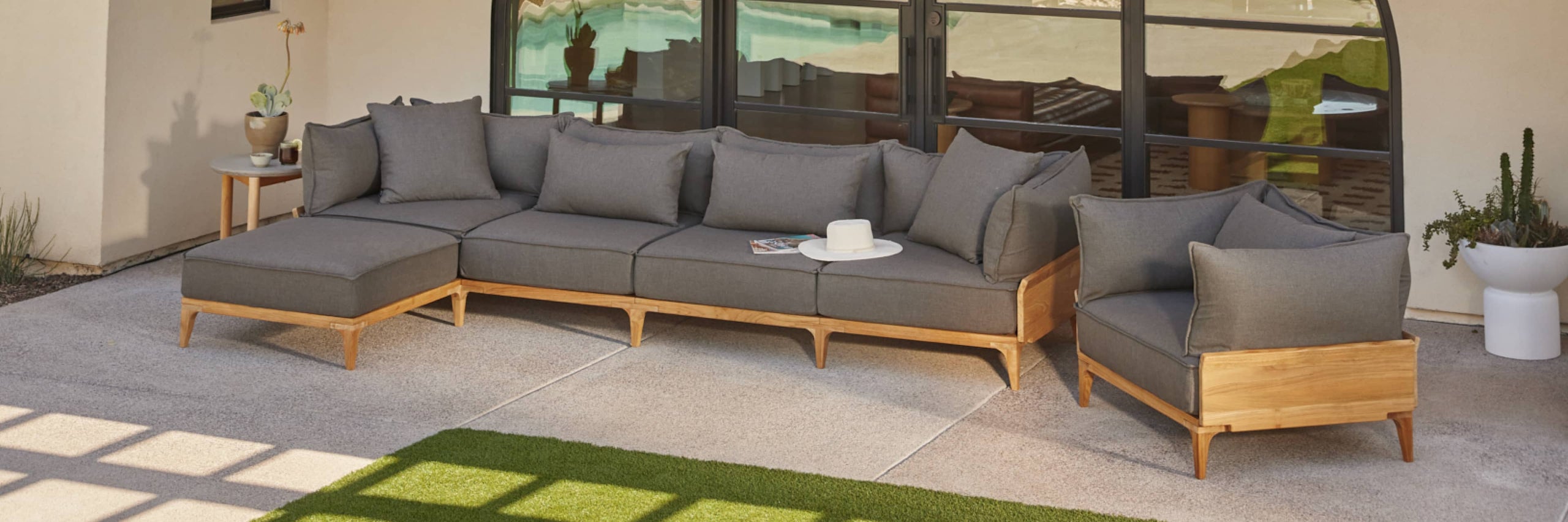 Luxury Outdoor Living Spaces: Top Trends and Furniture Guide