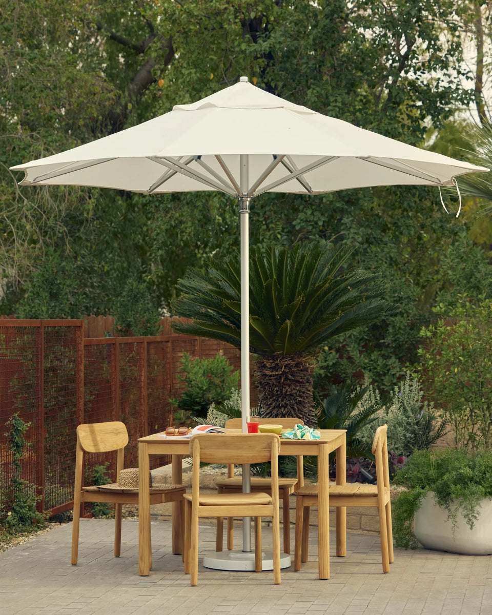 can you use a round patio umbrella with square table MFSTUDIO 5 PCS Dining Set w/Umbrella(Beige) allowing everyone to enjoy every dish at family dinners Square vs. Round Patio Umbrellas: