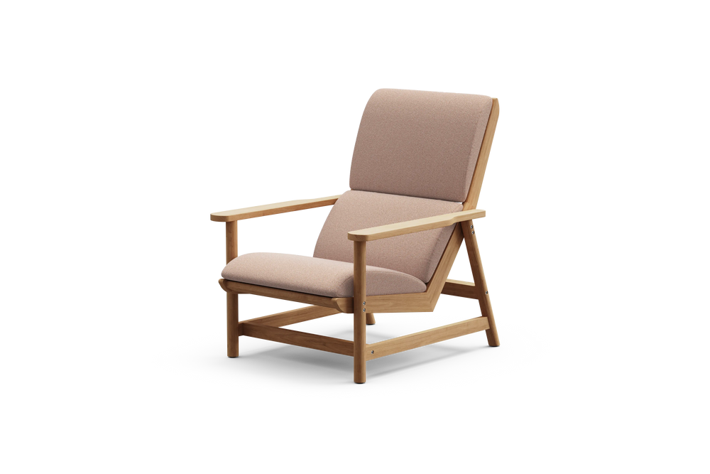 Leedo Deck Chair, in Avery Clay, three-quarter view