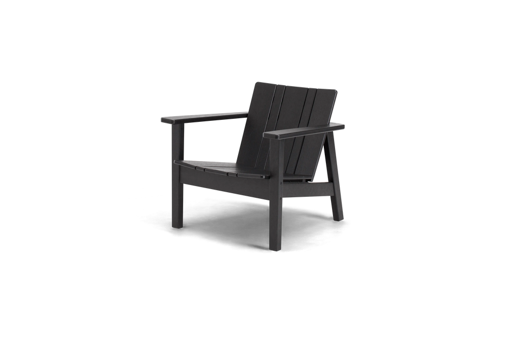 Low Chair - Polywood, in Black, three-quarter view