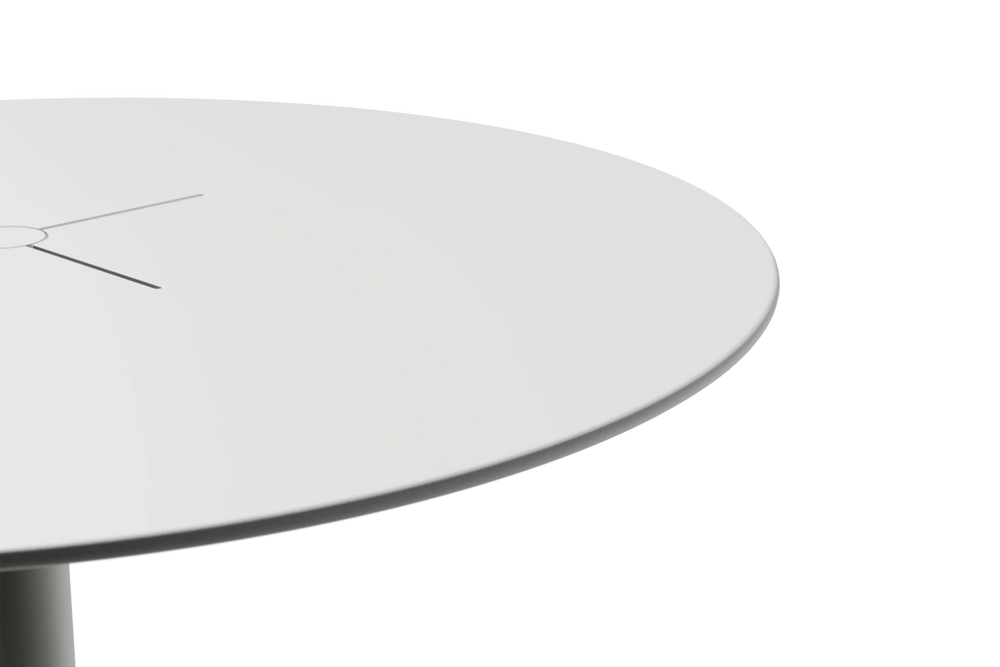 XY Round Dining Table, edge detail view, in White