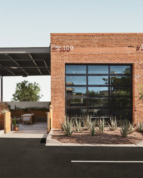 The front facade of Neighbor Outdoor's showroom in Phoenix, Arizona